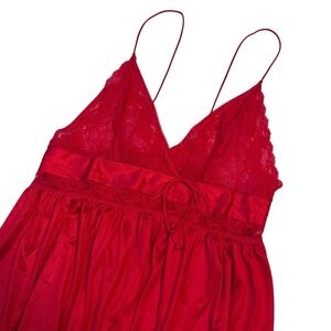 Vintage Gilead Red‎ Satin Lace Nightgown - Size Medium - Made in USA